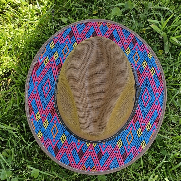 Embroidered Hats. - Picture 7 of 15